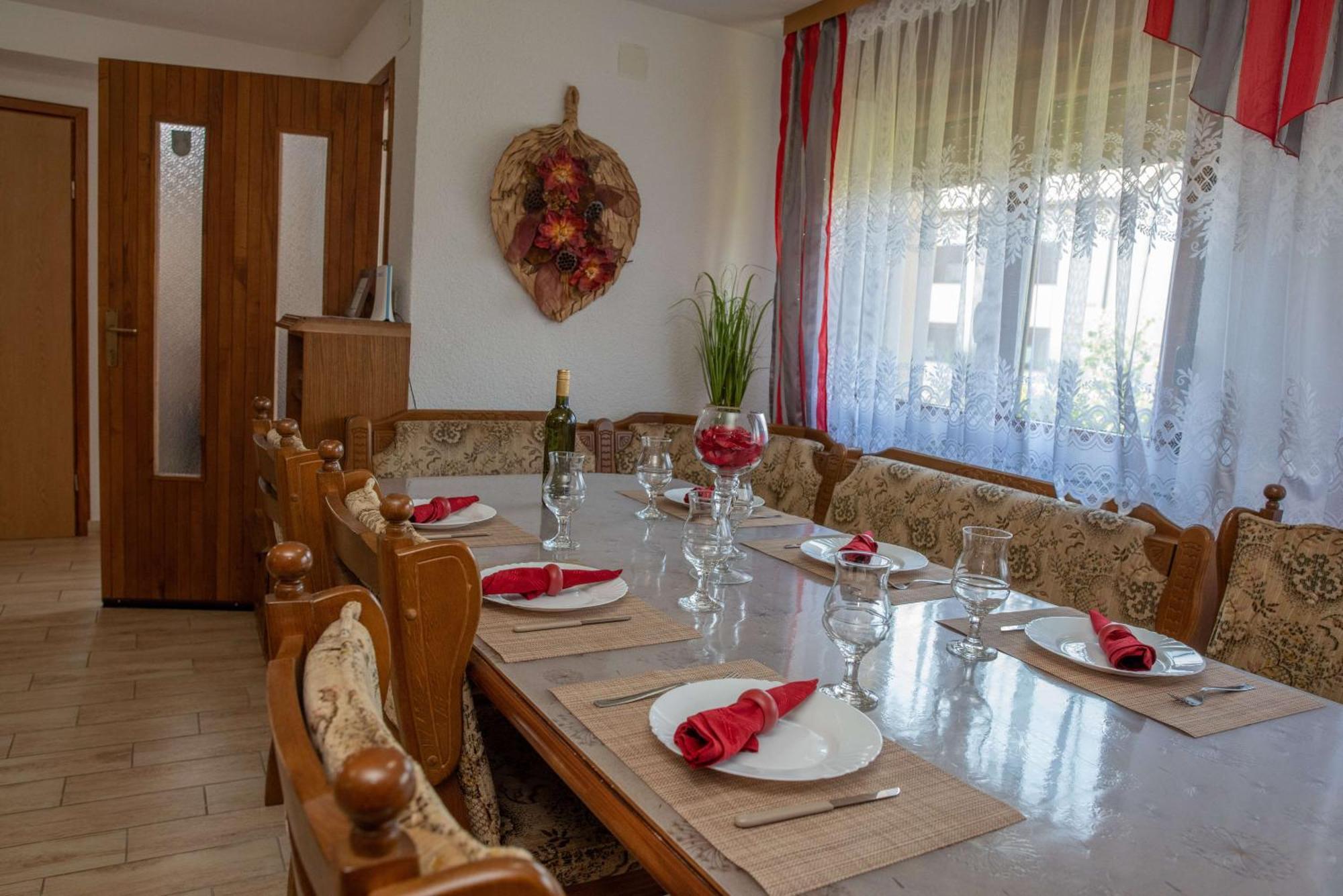 Kuca Za Odmor Boki Villa Gospić Екстериор снимка